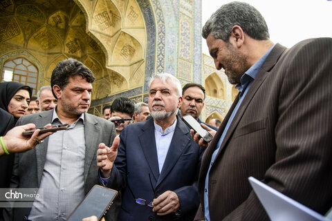 سفر نیم روزه وزیر میراث فرهنگی به اصفهان