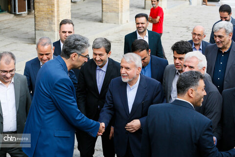 سفر نیم روزه وزیر میراث فرهنگی به اصفهان
