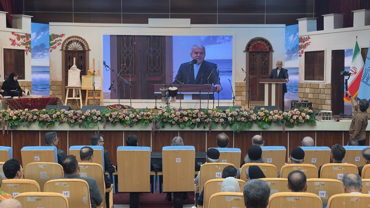 صالحی‌امیری در جشن ملی هفته گردشگری در بوشهر:
