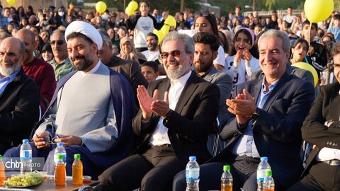 شانزدهمین جشنواره شیره‌پزی مانیزان برگزار شد