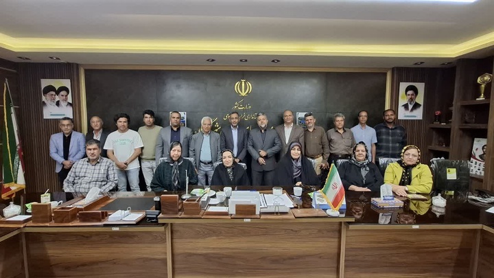 کارگاه «نقش دیجیتال و هوش مصنوعی در باز طراحی گردشگری» ویژه فعالان گردشگری باغشهر گلمکان در گلبهار برگزار شد 