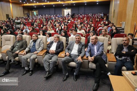 هم‌نوایی موسیقی همدان و آذربایجان در جشنواره شمس و مولانا در خوی