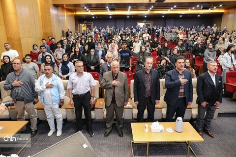 هم‌نوایی موسیقی همدان و آذربایجان در جشنواره شمس و مولانا در خوی