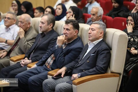 هم‌نوایی موسیقی همدان و آذربایجان در جشنواره شمس و مولانا در خوی