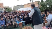 آیین شکرگزاری برداشت گردو در روستای کهنوش برگزار شد