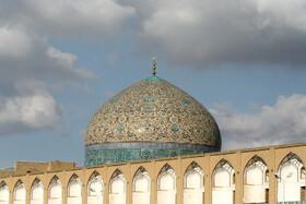 ادامه عملیات مرمت گنبد مسجد شیخ لطف‌الله اصفهان با حمایت خیرین