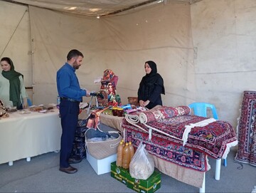 نمایشگاه صنایع‌دستی در قروه درگزین برپا شد