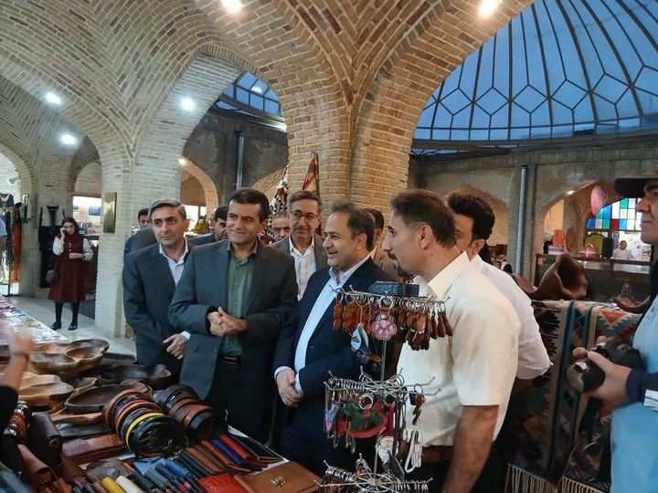 صنایع‌دستی کردستان ظرفیت مهمی برای اشتغال و رونق گردشگری است
