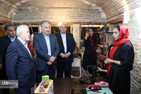 بازدید از خانه صنایع دستی