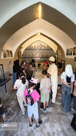 وقتی تاریخ، هم‌بازی کودکان اردکان شد