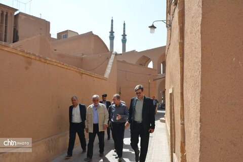 پیگیری میدانی برای تسریع در تکمیل پروژه بازار و مرمت بناهای تاریخی یزد