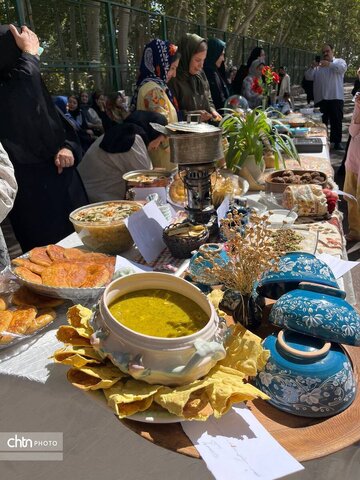 جشنواره «میراث نان و خورش پردیس» در پارک تاریخی باغ چنار