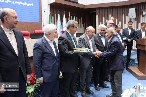 شنبه های گفت وگو  دیدار با انجمن وچهره های برجسته میراث فرهنگی استان با حضور قائم مقام وزیرمیراث فرهنگی  در خراسان رضوی