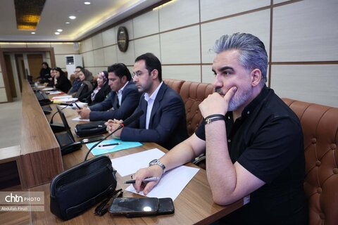 هم‌اندیشی برای رونق گردشگری ورودی فارس