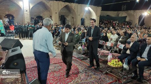 برپایی نخستین جشنواره بزرگ برداشت سیب در روستای رباط سفید با حضور معاون استاندار و فرماندار شهرستان مشهد