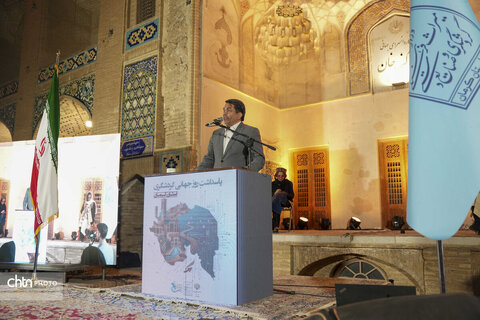 تکمیل زیرساخت‌ها و تسهیل سرمایه‌گذاری، مسیر تبدیل کرمان به قطب گردشگری کشور است/ باید ظرفیت‌های گردشگری استان را به برندهای ملی و جهانی تبدیل کنیم