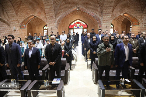 آیین گرامیداشت هفته گردشگری و تجلیل از فعالان این حوزه در اردبیل برگزار شد