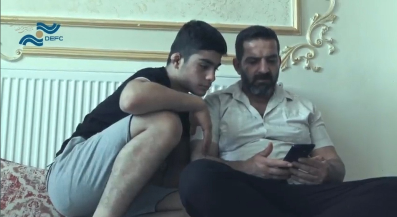 پیشنهاد تماشای مستند/ ماجرای خانواده عاشق کشتی و خاطرات نغمه ثمینی از تئاتر