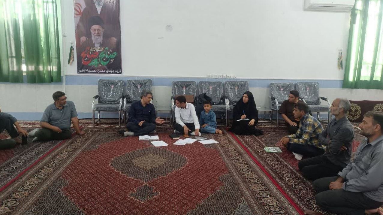 نشست هماهنگی جشنواره زرشک روستای افین زیرکوه برگزار شد