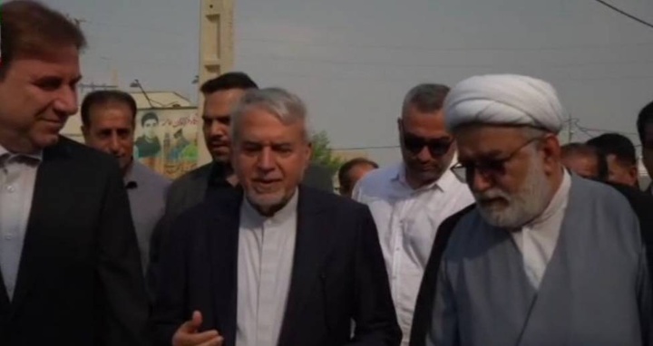 بازدید وزیر میراث فرهنگی از قلعه و مسجد تاریخی بردستان در هفته گردشگری