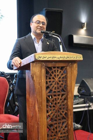از انتقال تجارب زیسته سفیران فرهنگی تا نقش‌آفرینی متولیان/ روایت تصویری گردهمایی راهنمایان گردشگری گیلان