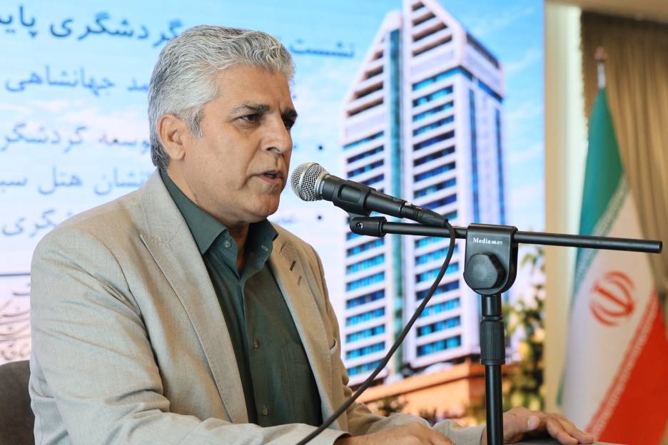 تأکید بر پیگیری گردشگری سبز در فارس از سرمایهگذاری تا بهرهبرداری