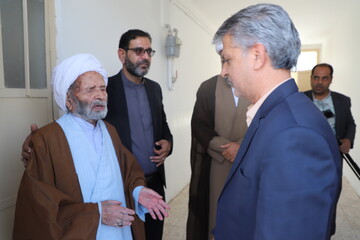دیدار مدیرکل میراث‌فرهنگی خراسان جنوبی با خانواده سرلشکر شهید کاظمی همزمان با روز روستا