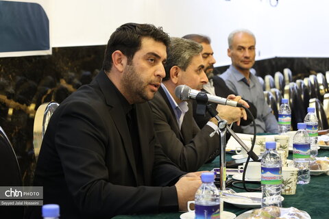 نشست خبری مدیرکل میراث‌فرهنگی، گردشگری و صنایع‌دستی کردستان با اصحاب رسانه