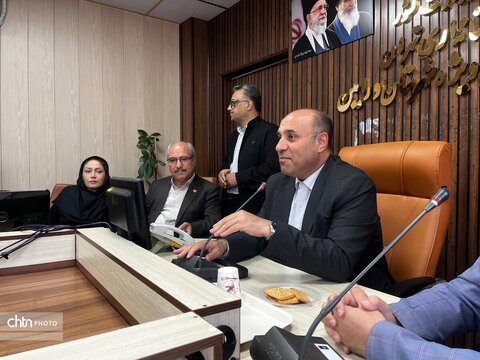 روایت تصویر از رویداد رونمایی ۳۶۰ طرح خلاقانه آبگینه استاد رحمانی؛