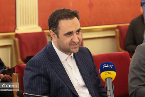 صالحی‌امیری در نشست مشترک با رئیس ستاد اجرایی فرمان حضرت امام(ره)