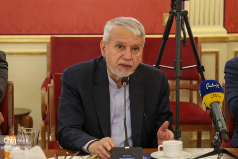 صالحی‌امیری در نشست مشترک با رئیس ستاد اجرایی فرمان حضرت امام(ره)