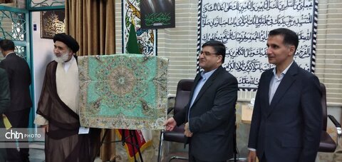 رونمایی از پوستر دومین جشنواره ملی نمد در شهرکرد
