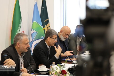 نشست میز گردشگری استان اصفهان