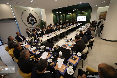 نشست میز گردشگری استان اصفهان