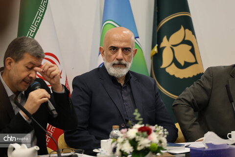 نشست میز گردشگری استان اصفهان