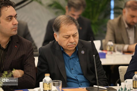 نشست میز گردشگری استان اصفهان