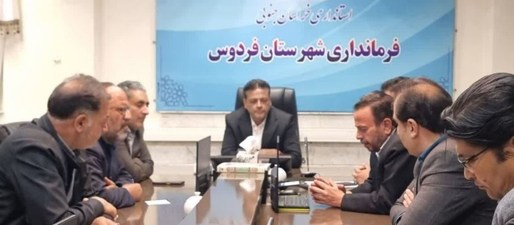 ورود فرمانداری فردوس به پرونده آسیب به درختان کهنسال باغستان/ بررسی موضوع در جلسه اضطراری
