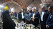 ظرفیت‌های زنان کارآفرین سلماس در حمام تاریخی شیخ به نمایش درآمد