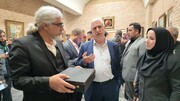 بازدید معاون صنایع‌دستی کشور از نمایشگاه صنایع‌دستی در مراسم بازگشایی بارگاه شمس تبریزی خوی