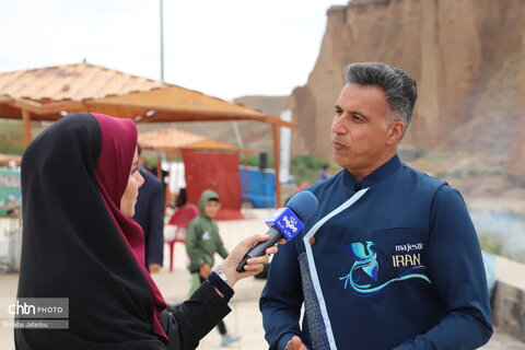 پنجمین جشنواره ماهی قزل‌آلای شهرستان ماهنشان در جوار قلعه تاریخی بهستان