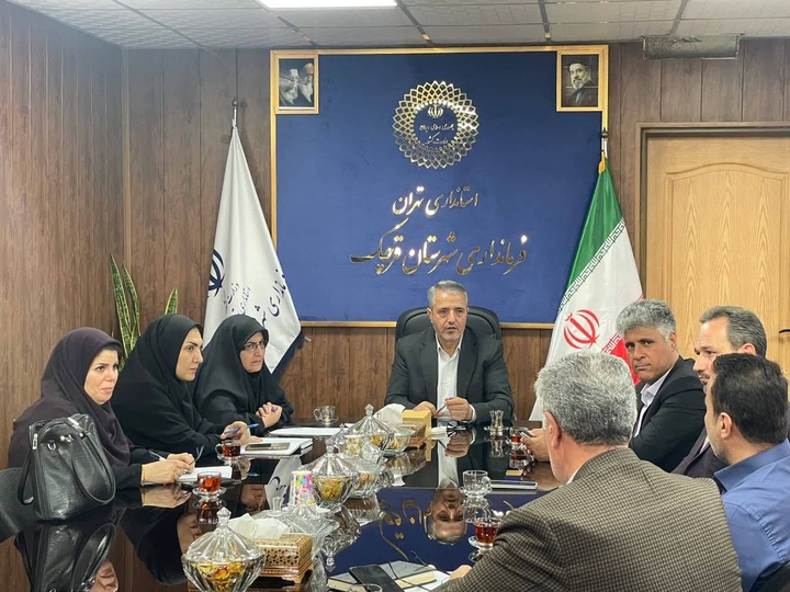 نحوه توزیع اعتبار تسهیلات قرض‌الحسنه مشاغل خانگی سال ۱۴۰۵ در کارگروه اشتغال شهرستان قرچک بررسی شد
