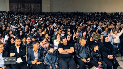 جشنواره خزان و خنده در منطقه آزاد ماکو
