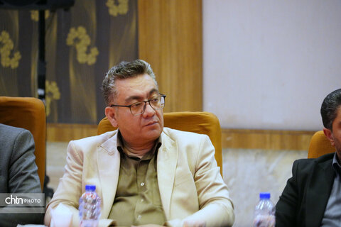 نشست استاندار