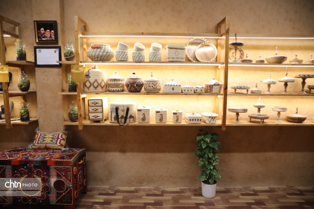 گشایش نخستین خانه صنایع‌دستی کلان‌شهر اهواز؛ مرکزی برای پیوند هنر و مردم/ افق روشنی برای صادرات صنایع‌دستی خوزستان پیش‌رو داریم