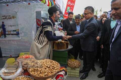 جشنواره بادام شهرستان بن