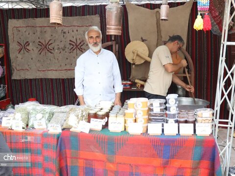 افتتاح نمایشگاه و نکوداشت روز کرج که در تالار شهیدان نژادفلاح