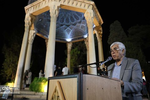 از شور عرفان تا راز غزل؛ از قونیه تا شیراز