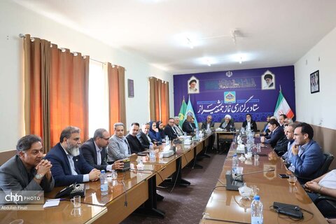 دیدار مدیران و فعالان گردشگری با نماینده ولی فقیه در استان فارس
