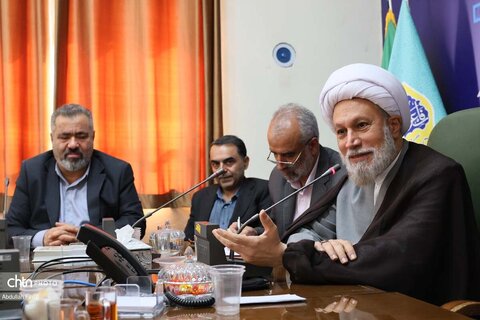 دیدار مدیران و فعالان گردشگری با نماینده ولی فقیه در استان فارس
