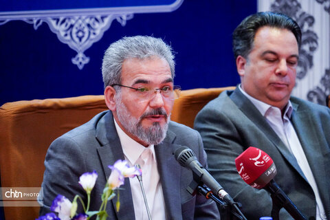 نشست خبری سرپرست میراث‌فرهنگی همدان با اصحاب رسانه